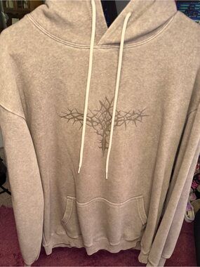 LG Beige-Grey Crewneck Hoodie with Thorn Graphic